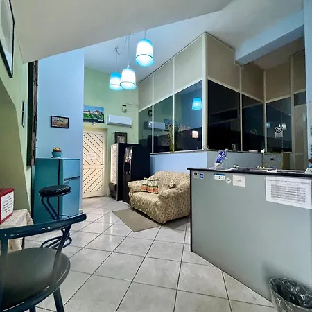 Πανσιόν Bb Sciddicu Rooms, Lg Σάντα Τέκλα